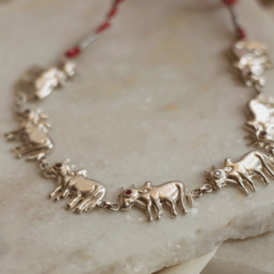 Cow Choker