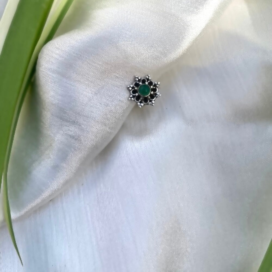 Green Stone Nose Stud