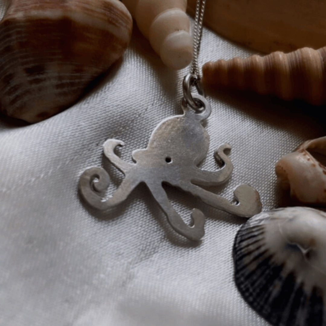Jaggu the Octopus Charm/Pendant