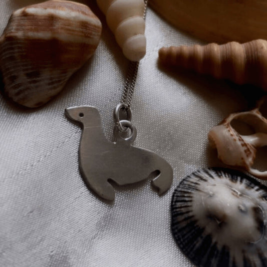 Mimi The Seal Charm/Pendant