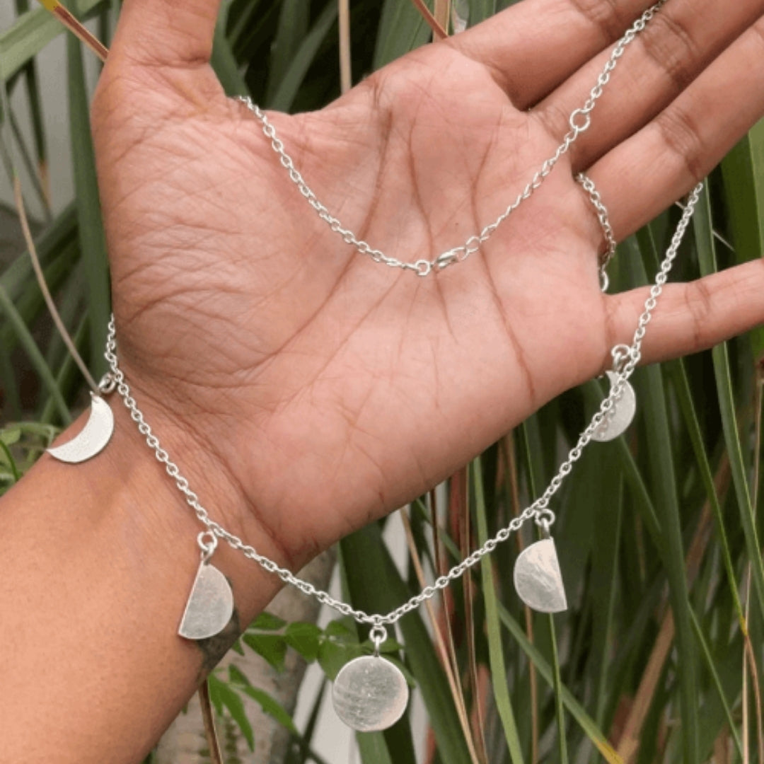 Moon Neck String