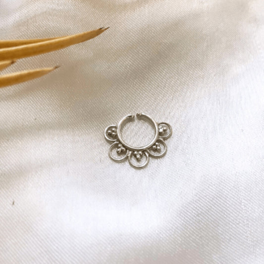 Phool Clip-On Nose Ring